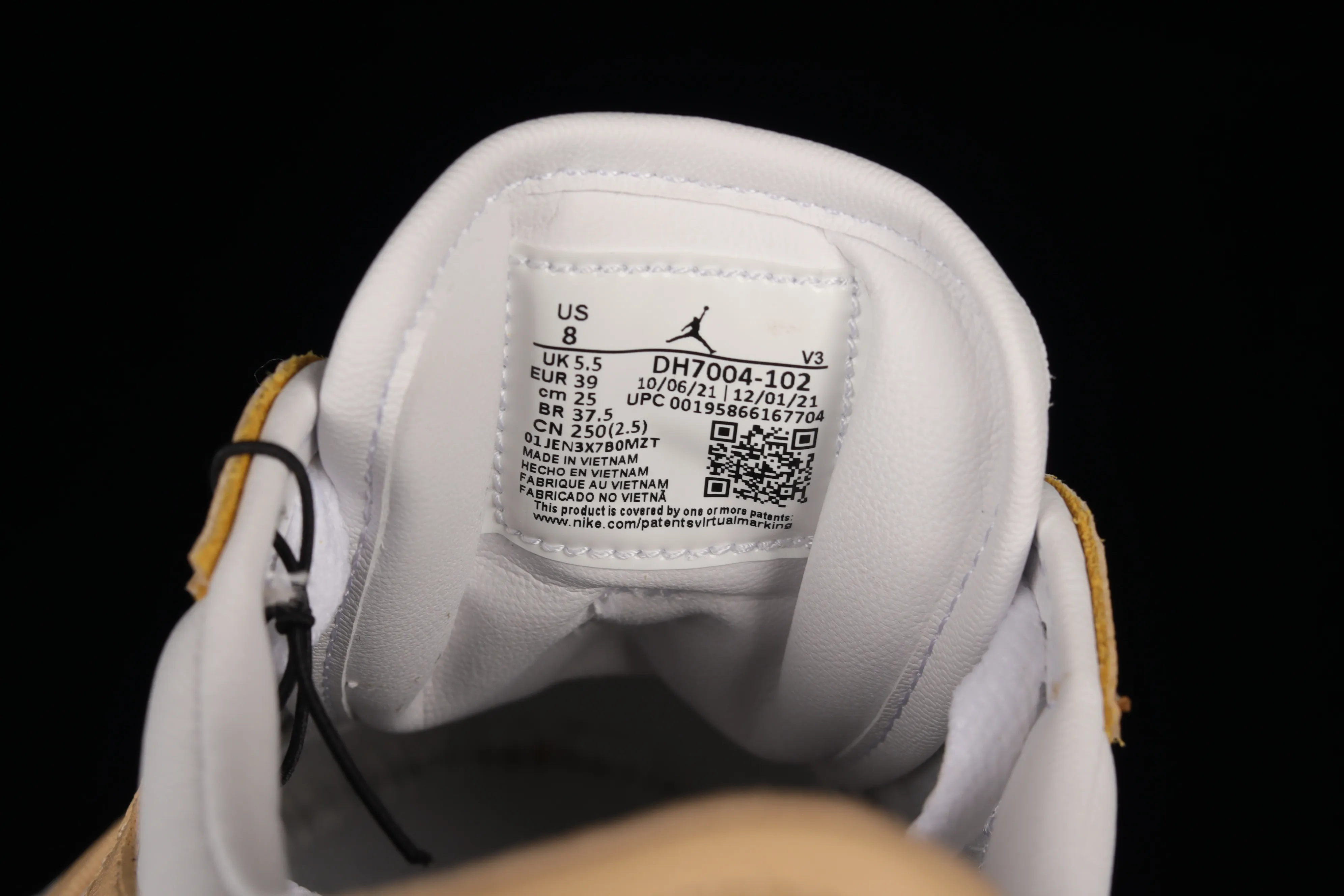 All categories Air Jordan Jordan series basketball shoes Air Jordan 1 Low Z version Air Jordan 1 Elevate Low SE "Wolf Grey" Little AJ first layer thick sole retro basketball shoes DH7004-102